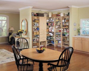 An organized kitchen will enable you to work with greater efficiency. Photo: PremierGarage (2014)