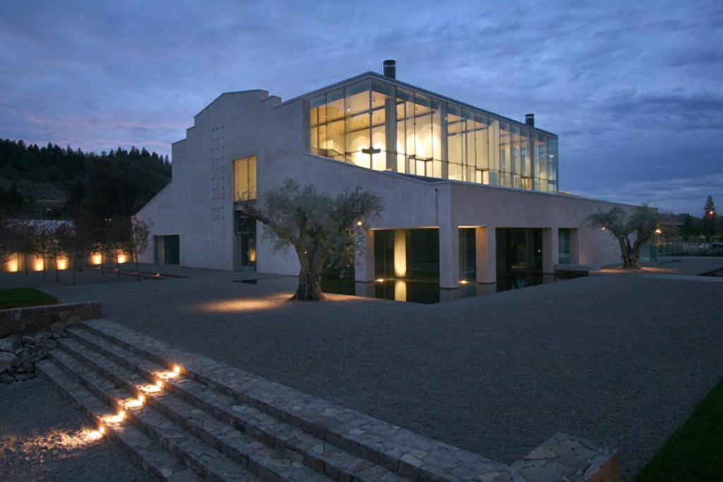 residential home with good interior lighting